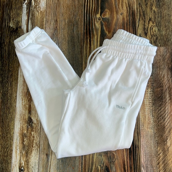 TNA boyfriend Fit Joggers - Picture 6 of 11